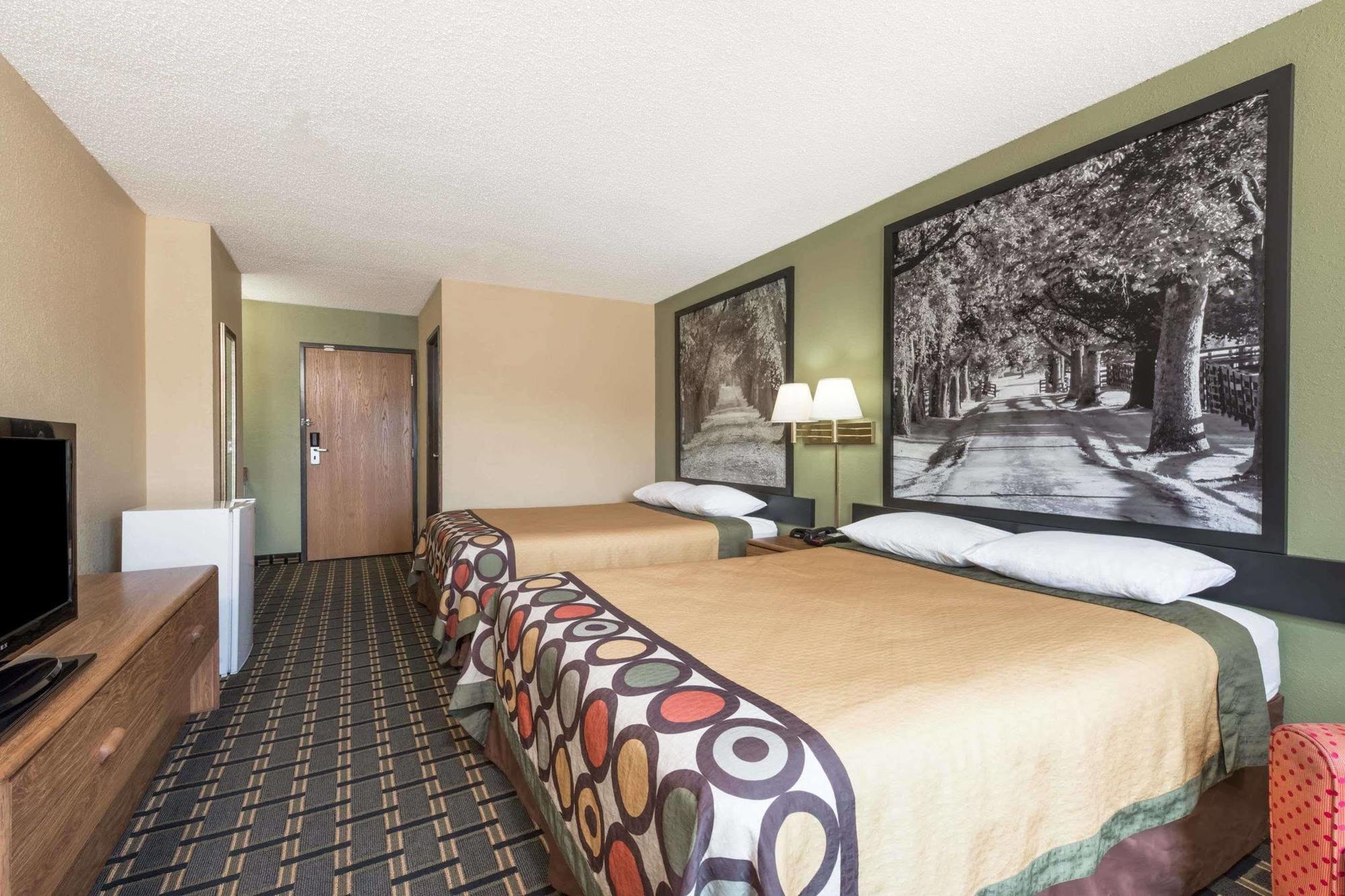 Super 8 By Wyndham Greenville Ngoại thất bức ảnh